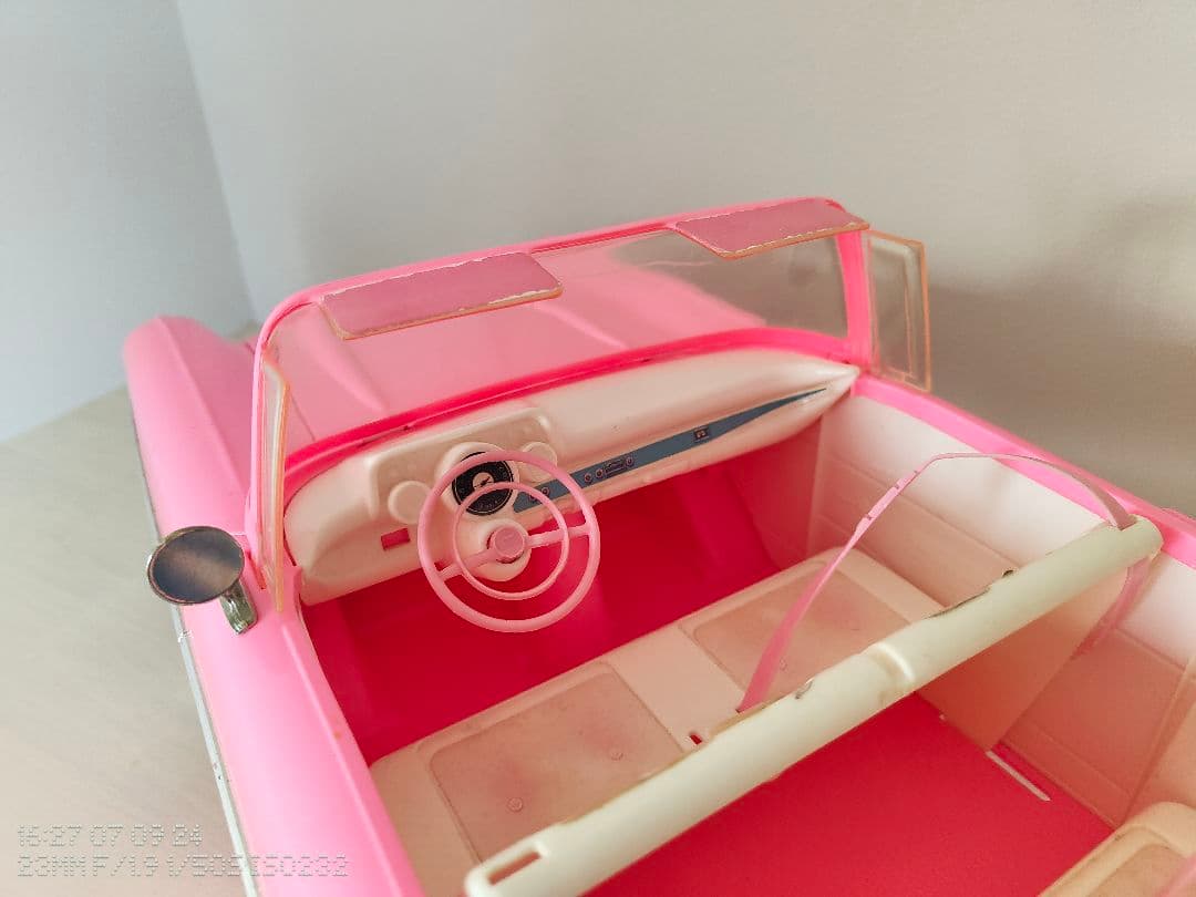 マテル　バービー　ベルエア　箱付き　ピンク色