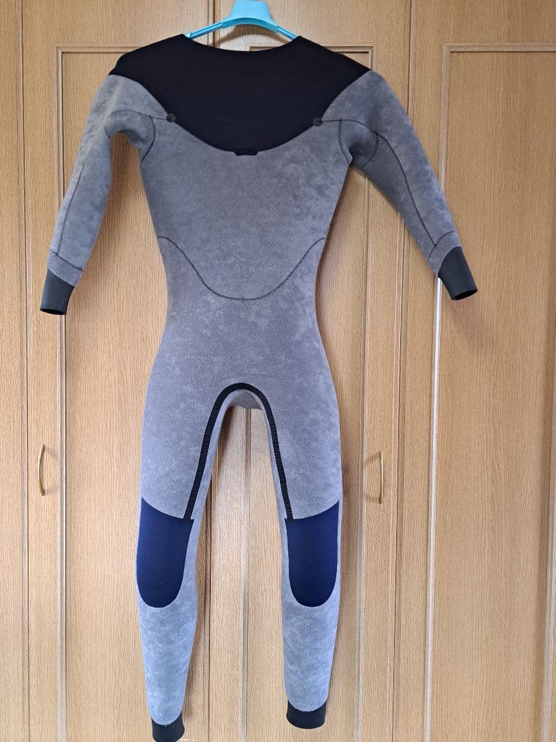 AXXE Classic HYBRID U-ZIP セミドライスーツ5/ 3mm