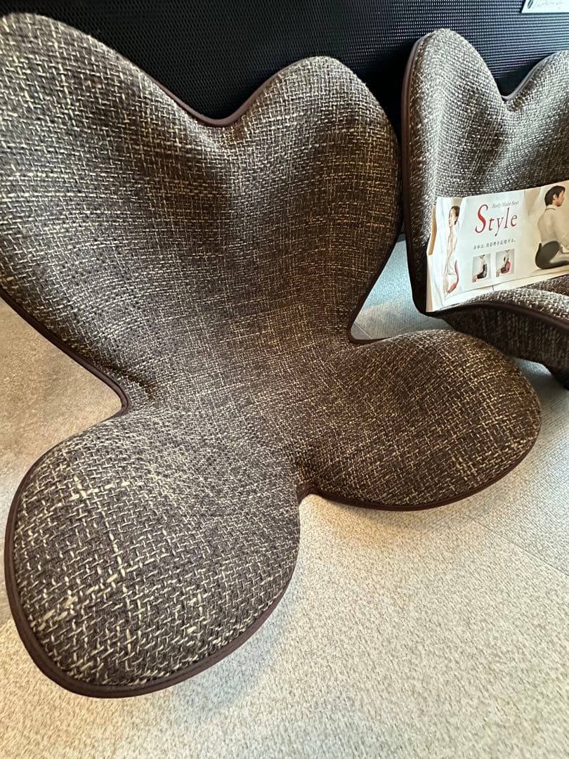 Style 骨盤矯正クッション ブラウン2個セット