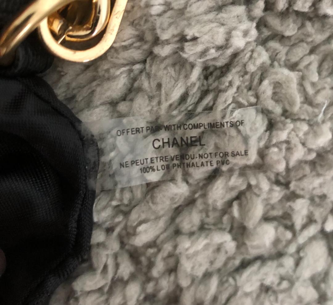 ノベルティ　VIP　ショルダーバッグ　2waysバッグ ブラック　おしゃれ