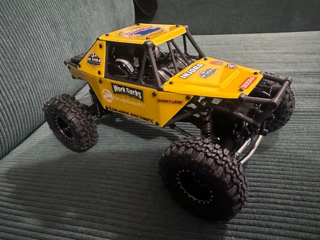 ucx2405PRO カスタム　高機能クローラー　ラジコン【出品してみました】