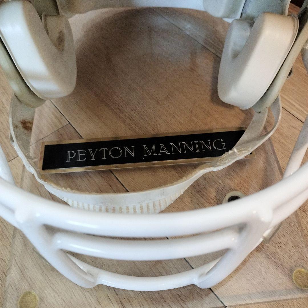 ペイトンマニング サイン入り ヘルメット