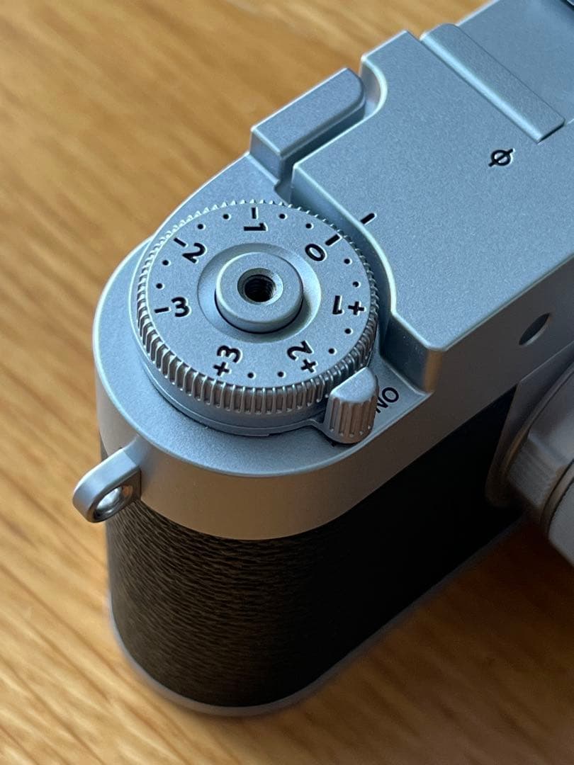 【フジフィルム】FUJIFILM X half（X-HF1）