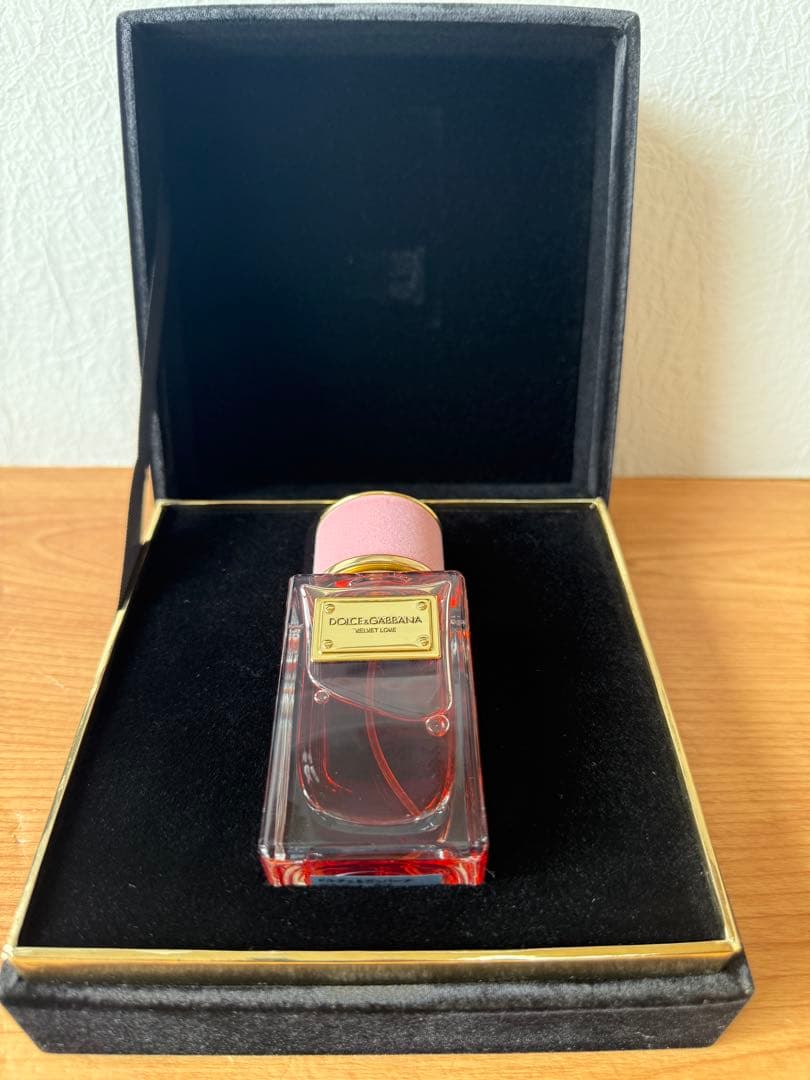 【お値引き不可！】ドルチェ＆ガッバーナ ベルベット ラブ プールファム オードパ