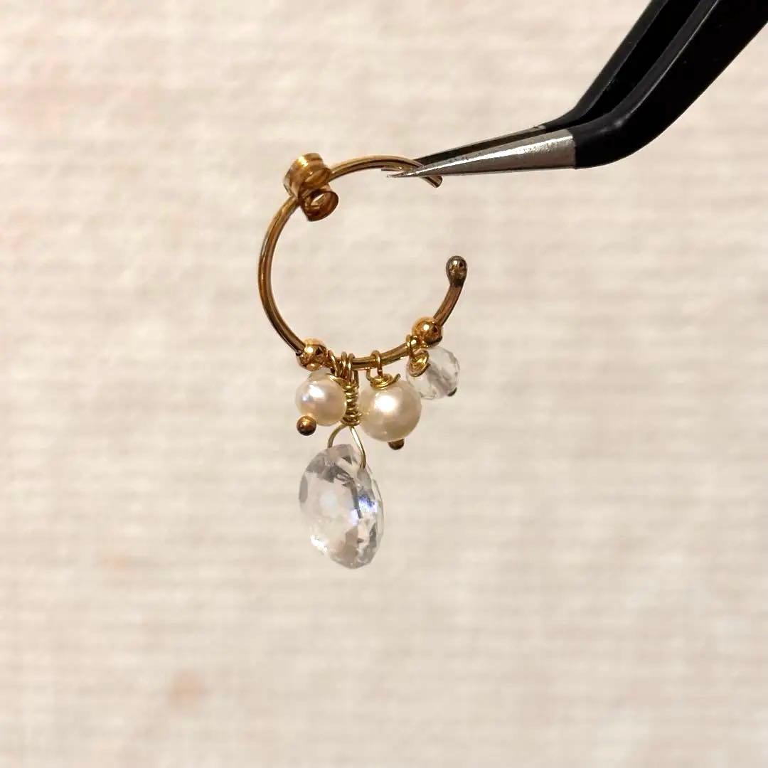 Sweet Pea 天然石　片耳フープピアス