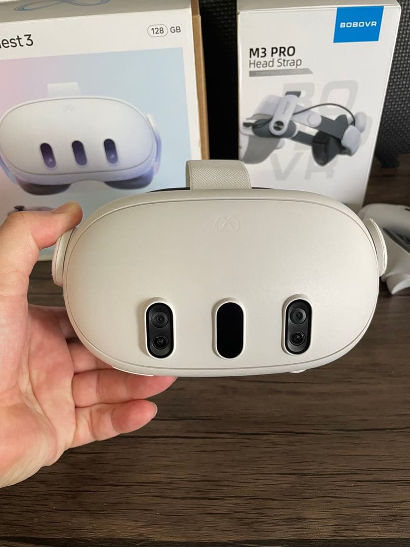 美品　メタクエスト 128G BOBOマウントディスプレイとは付属バッテリー付