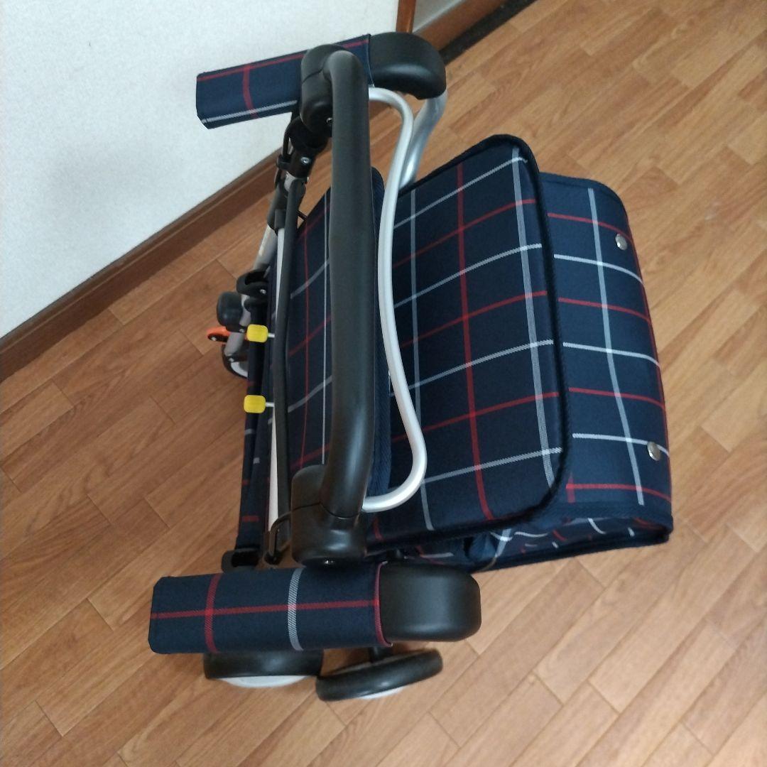 シルバーカー　テイコブＳＴ０７　手押し車　歩行器　歩行補助　介護　福祉　キャリー