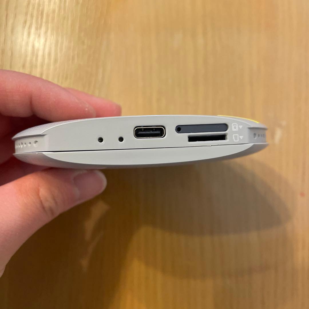 【美品】ATOTOカーナビワイヤレス車載スマートボックスCB6 CarPlay