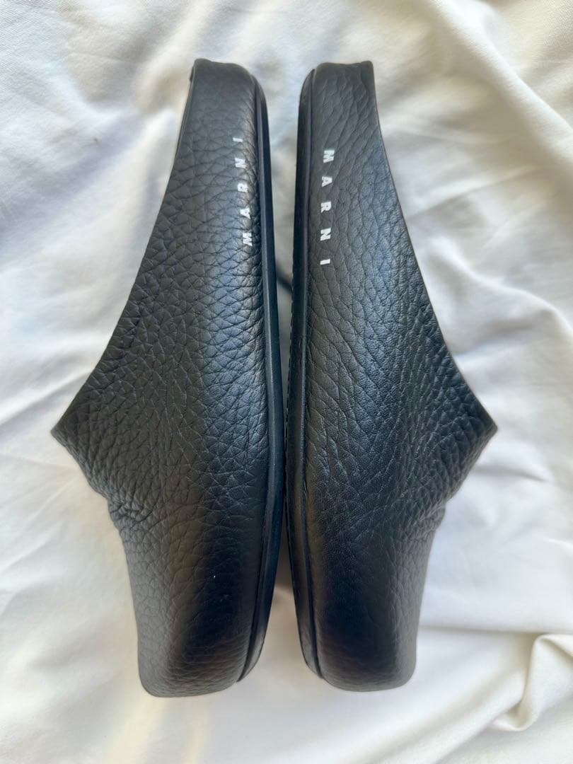 MARNI ミュール フスベッドレザーサンダル