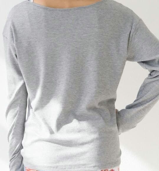 リンダワークス バックツイストプルオーバー 新品