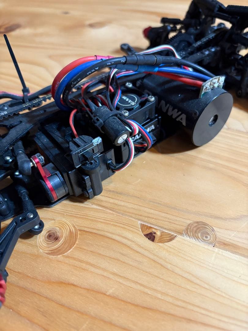 ３レーシング M４ ラジコン ブラシレス