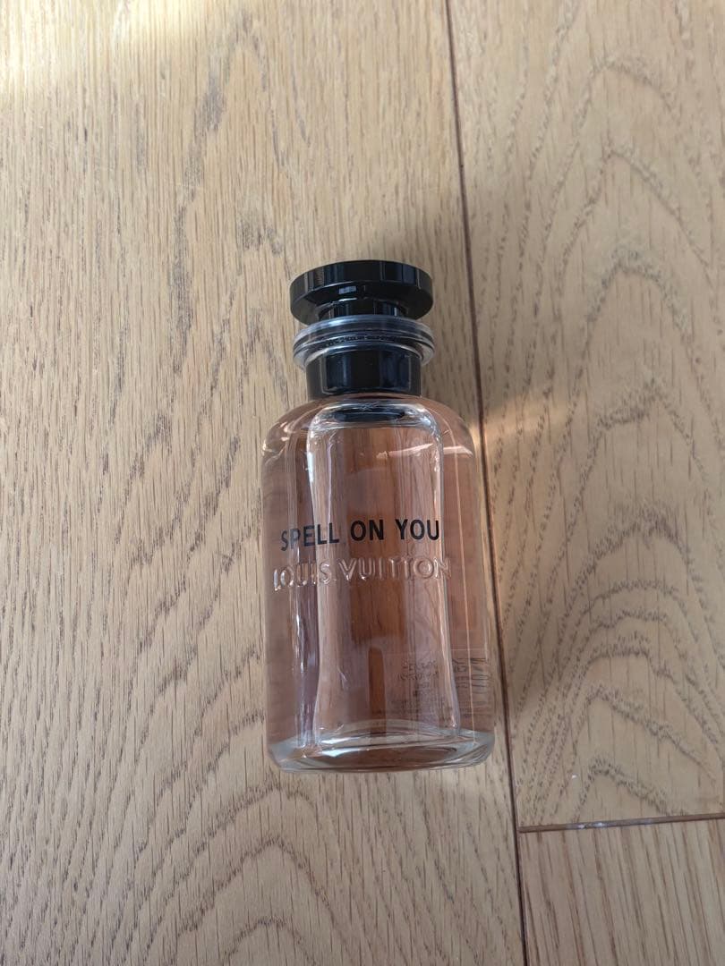 LOUIS VUITTON SPELL ON YOU 香水　オードゥパルファン