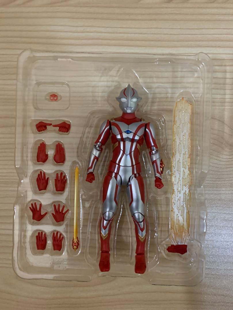 S.H.Figuarts ウルトラマンメビウス