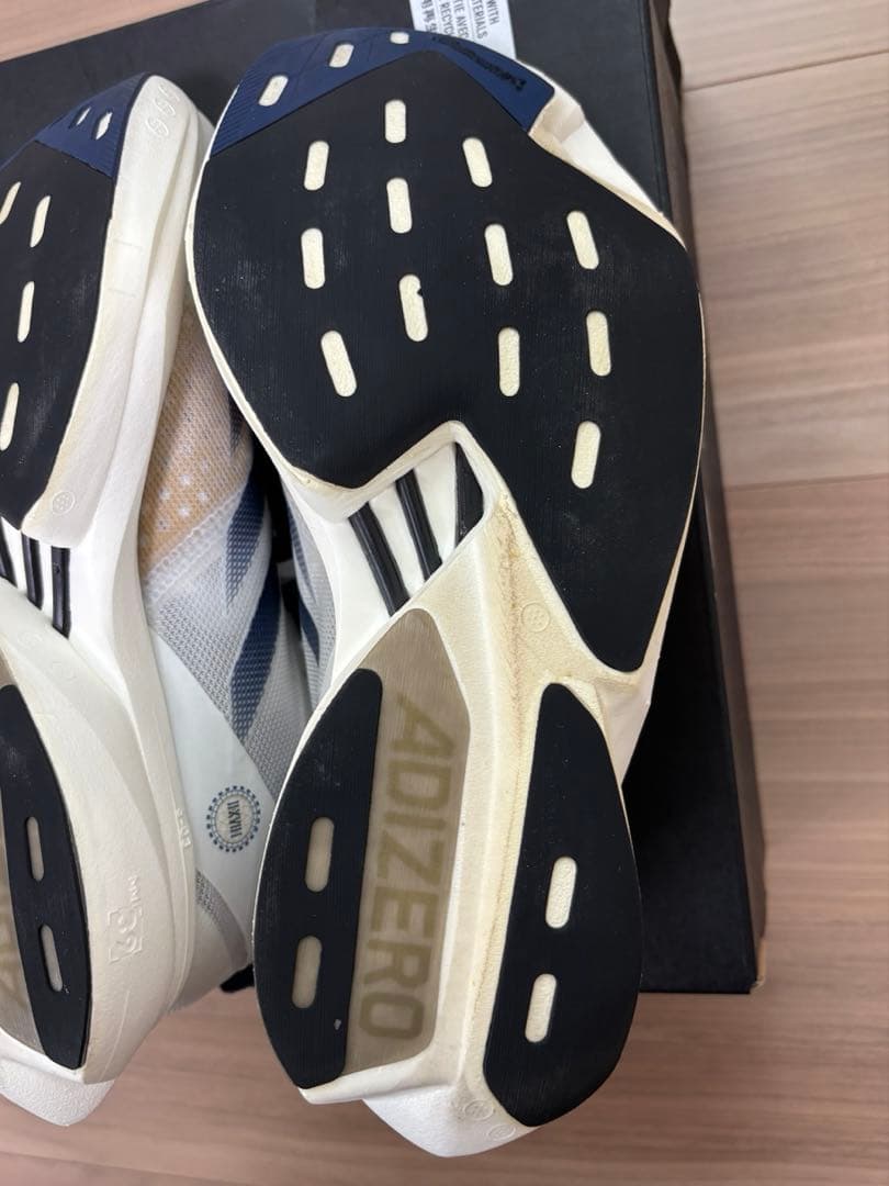 ※クリスマスセール adidas アディオスプロ3 25.5cm 走行距離少なめ