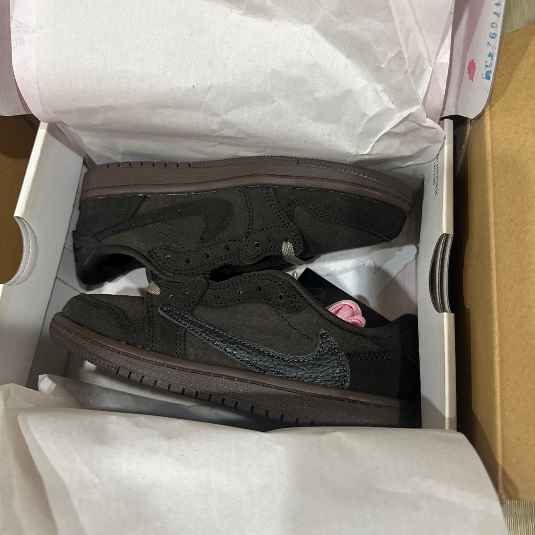 Travis Scott × リトルキッズ　ジョーダン1 20cm