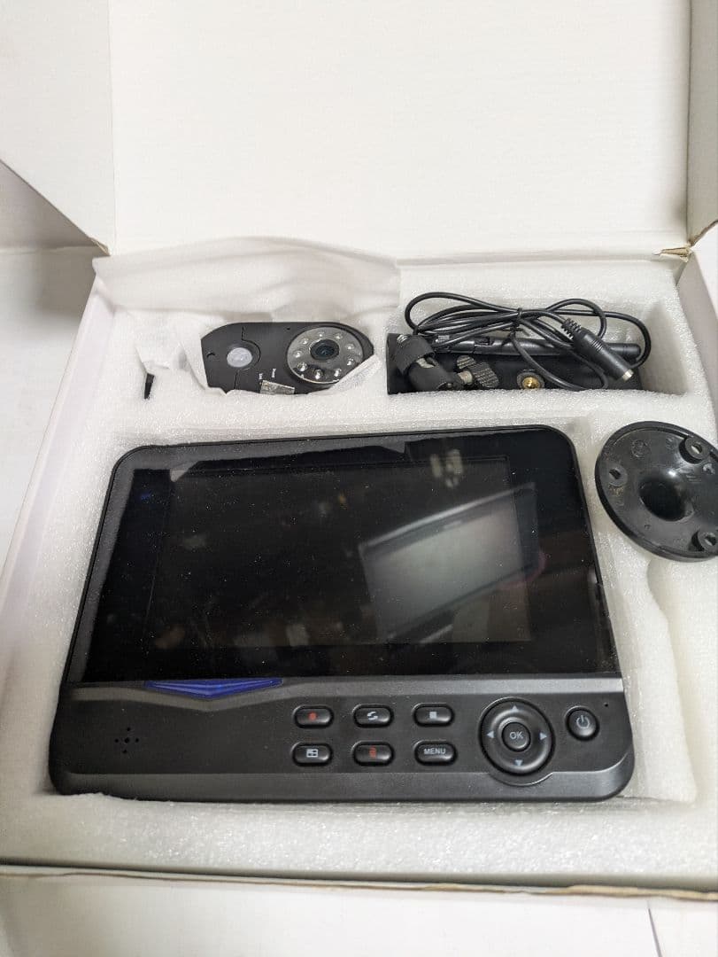 サンワサプライ防犯カメラ2台モニターセット、リモコン操作、エルパと同様仕様