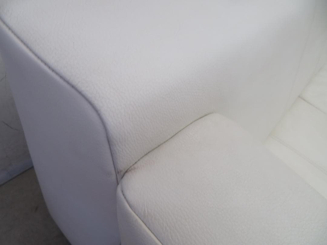 美品■IDC大塚■ロルフベンツ■総革■LINEA■91.3万■2人掛けソファ