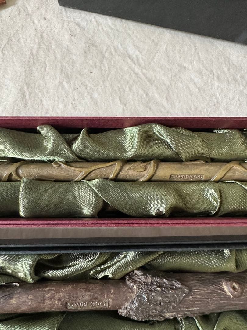 【希少】ハリーポッター 杖 3本セット スタンド付 ロン・ウィーズリー