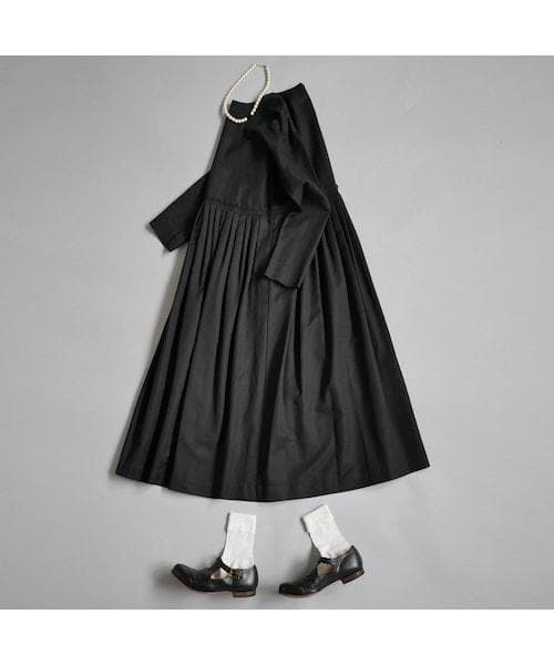 Si-Si-Si comfort エターナルワンピース　ブラックフォーマル