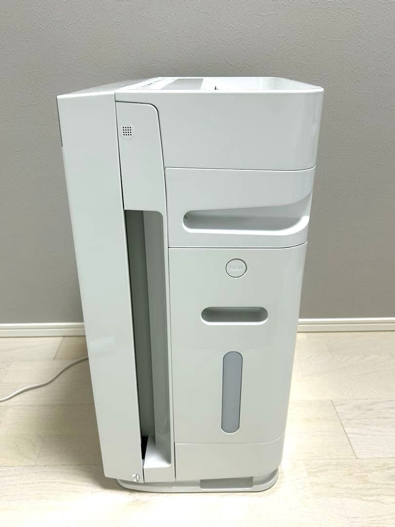 ダイキンDAIKIN MCK70UE5-W 加湿ストリーマ 空気清浄機2018