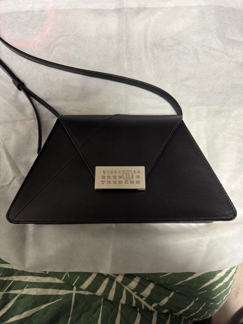 完売品　ショッパー付　MM6 ショルダーバッグ　渋谷ブティック購入正規品