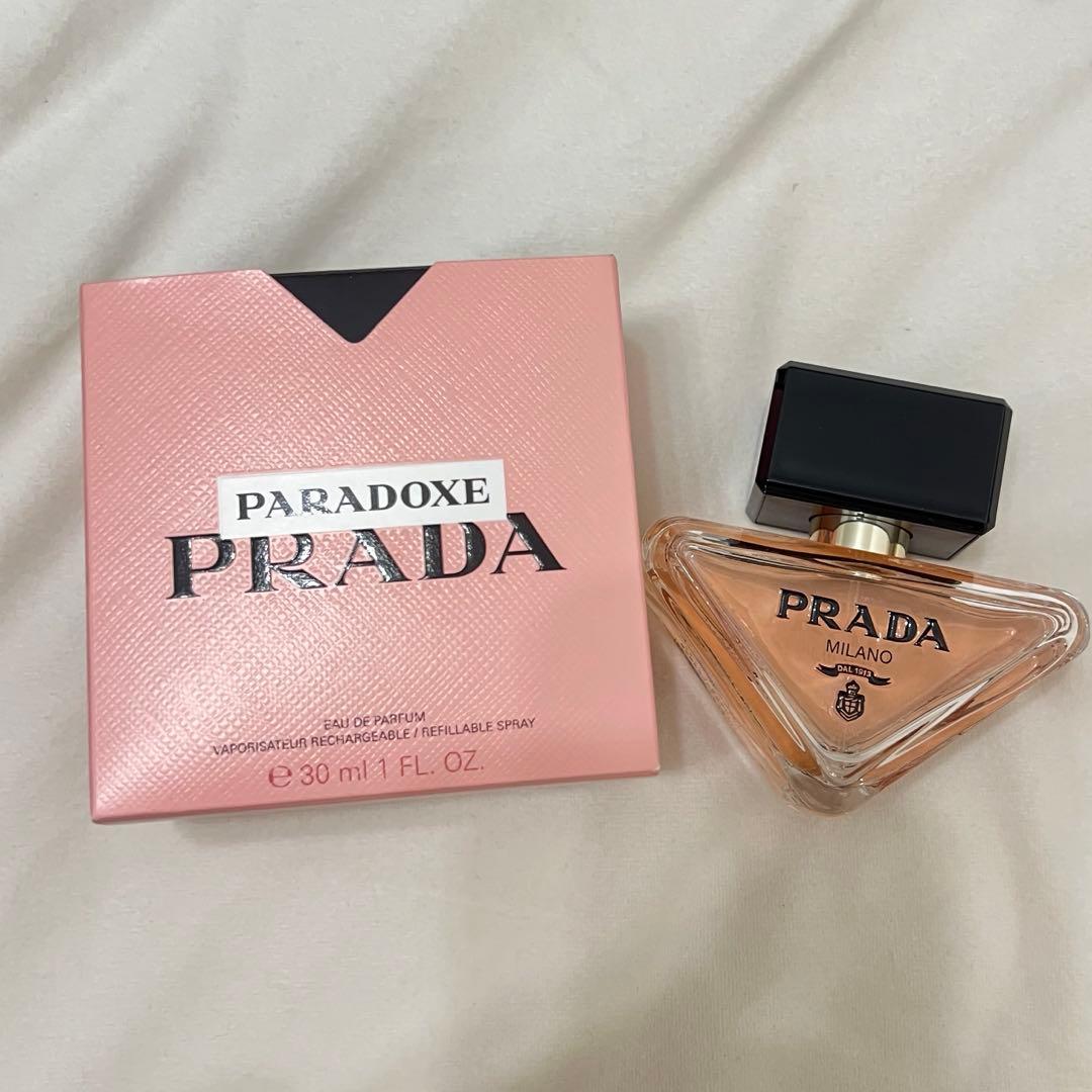 PRADA パラドックス　オードパルファム　香水