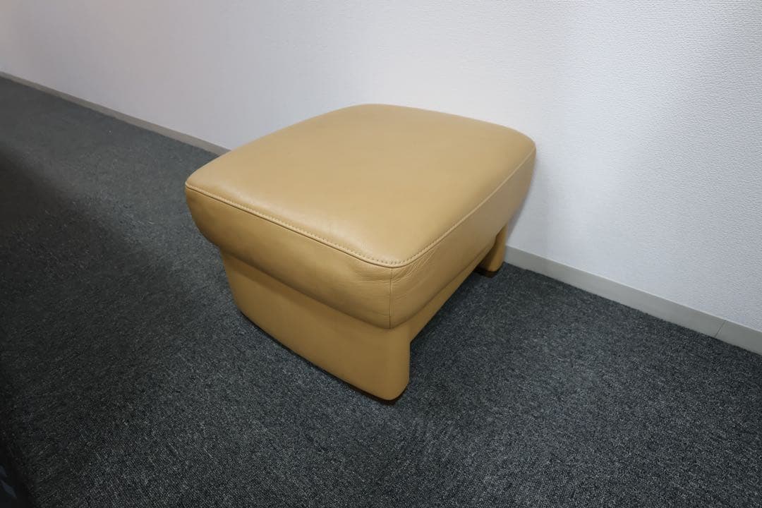 オットマン・スツール『カリモク』 [送料込み]