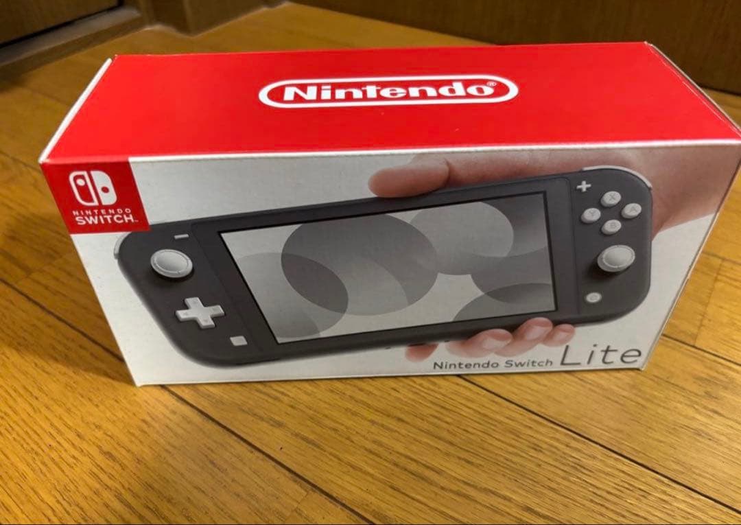 NintendoSwitchLight本体
