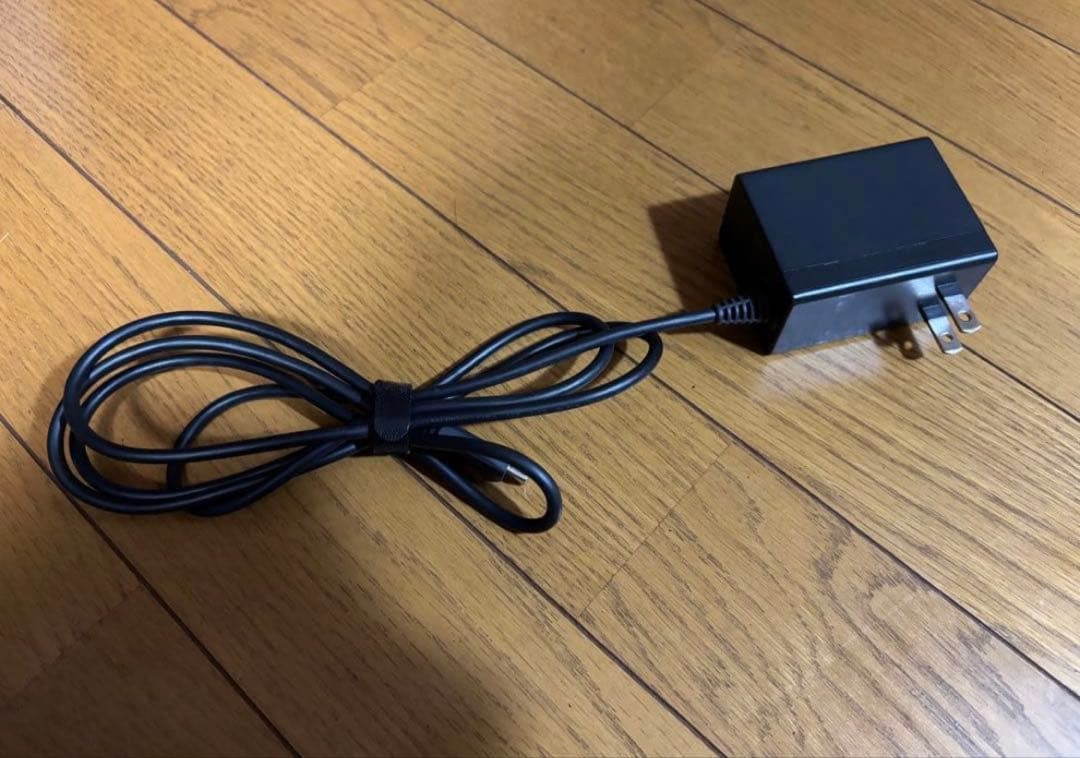 NintendoSwitchLight本体