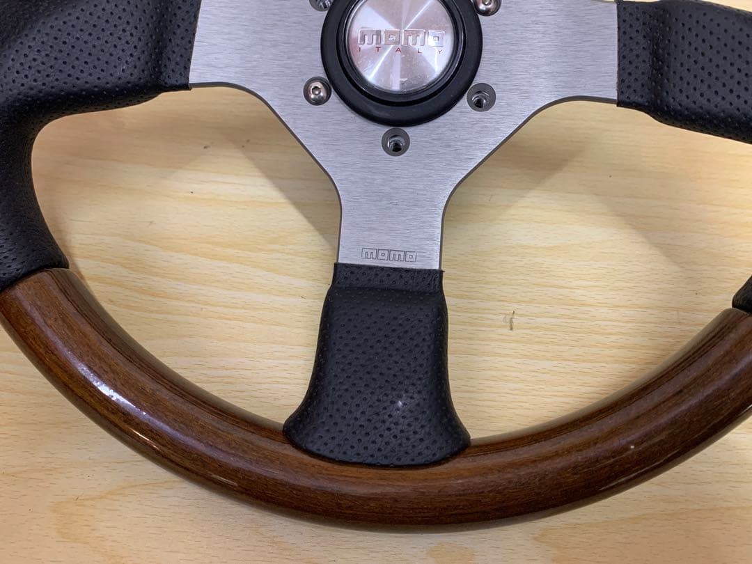 【中古】momo ウッド&レザーステアリングハンドル MM70508-14