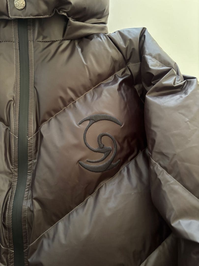 VRROCK HEAT REACTIVE PUFFER ブラック