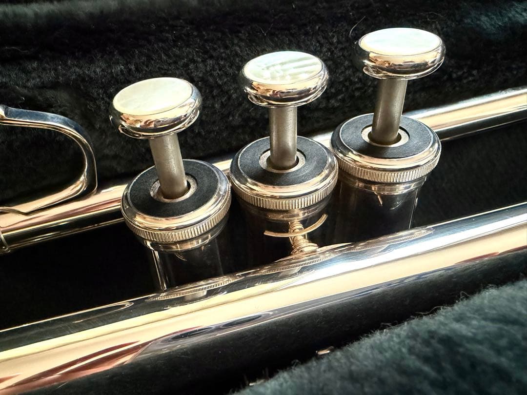 限定品YTR-8335 KMV トランペット　美品