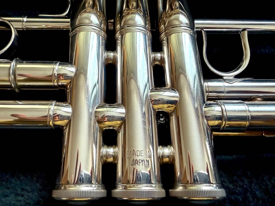 限定品YTR-8335 KMV トランペット　美品