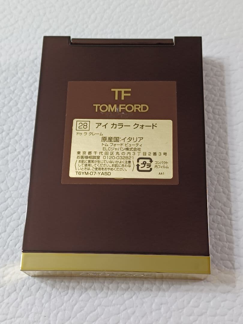 トム フォード アイ カラークォード 28 ドゥ ラ クレーム