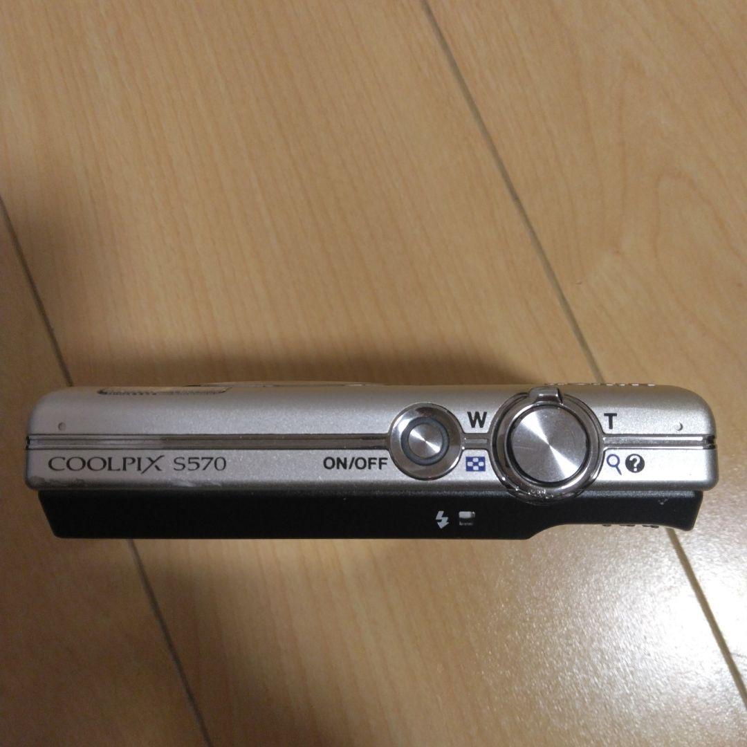 Nikon　COOLPIX　s570