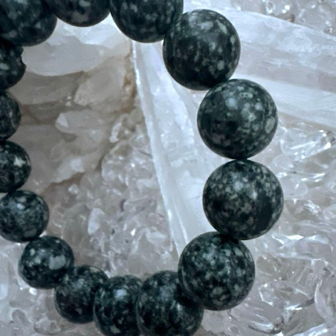 遠野霊石12mm 幸せと感謝がめぐりだす、やさしい高波動ブレスレット