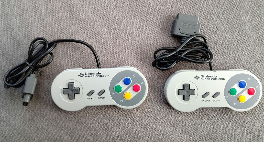 【美品】Nintendo SHVC-001 ゲーム機本体 ステレオケーブル付き