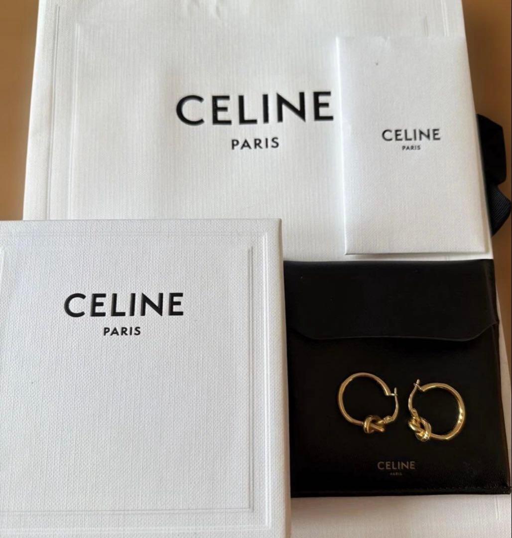 セリーヌ　CELINE フープピアス
