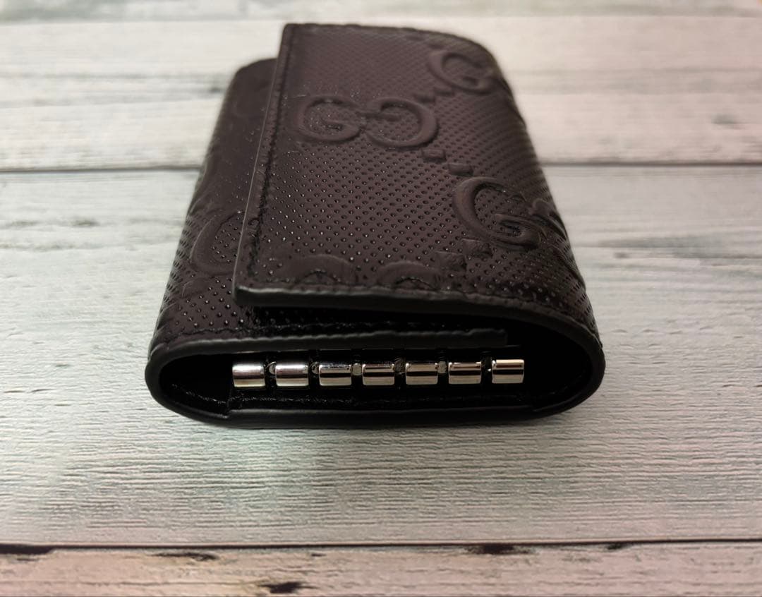 新品未使用　GUCCI グッチ GGエンボスレザー 6連 キーケース　キーリング