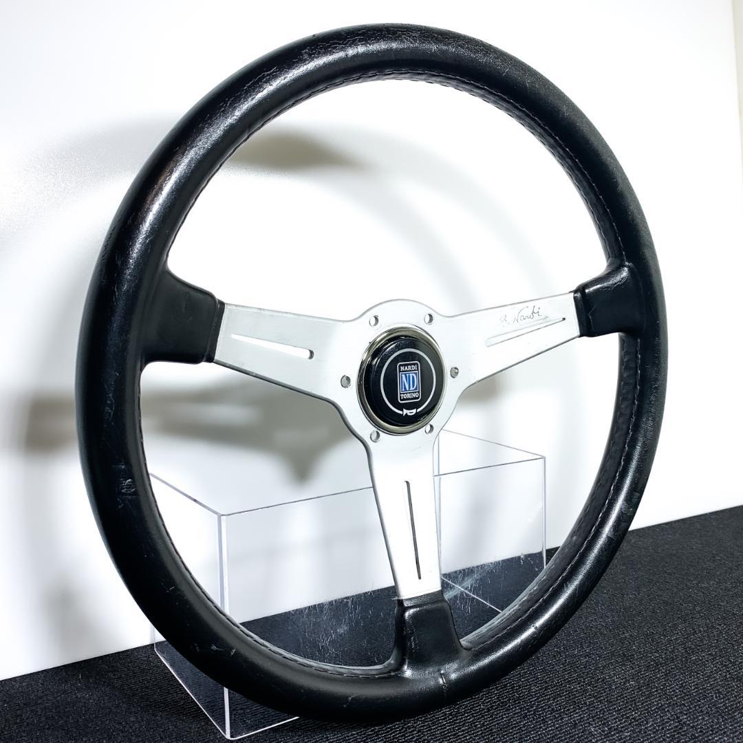 ナルディ クラシック シルバー レザーステアリング 36φ FET 正規品