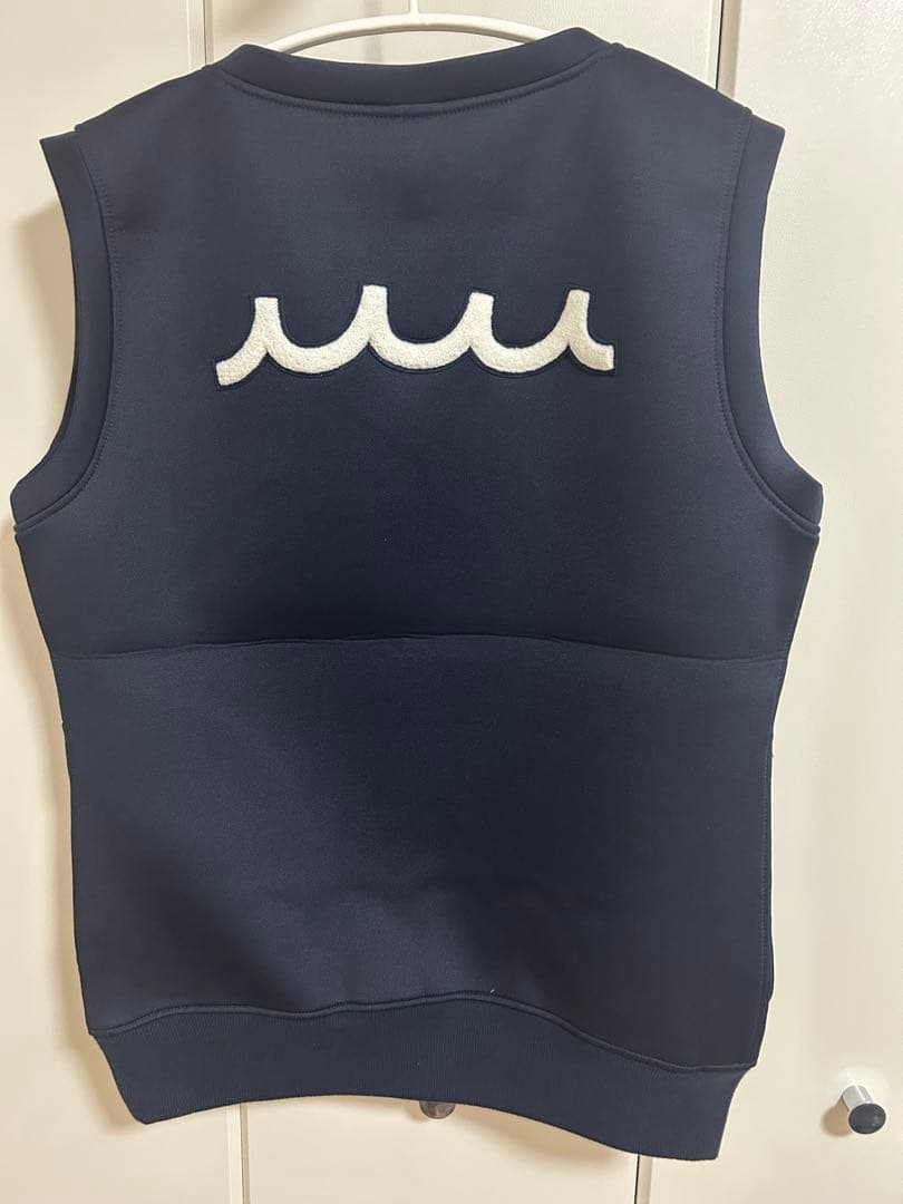 ⭐︎m⭐︎【新品未使用】muta marine ネイビー Vネックベスト
