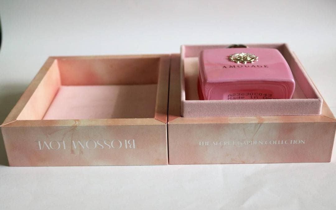 ❤️AMOUAGE BLOSSOM LOVE❤️美しい❤️チェリーアーモンドバニラ