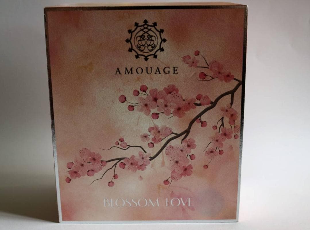❤️AMOUAGE BLOSSOM LOVE❤️美しい❤️チェリーアーモンドバニラ
