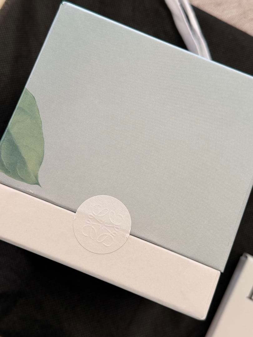 【未開封】LOEWE Honeysuckle キャンドル 170g フタ付き