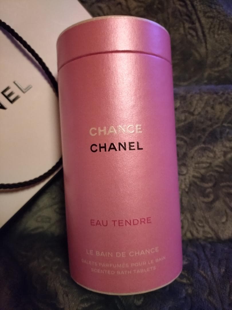 新品未開封限定品　シャネル　チャンス　オー　タンドゥル　バスタブレット