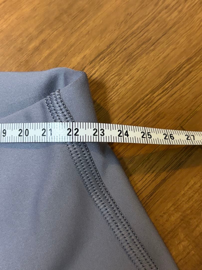 【新品未使用】aloyoga airlift グレー　レギンス　XXS