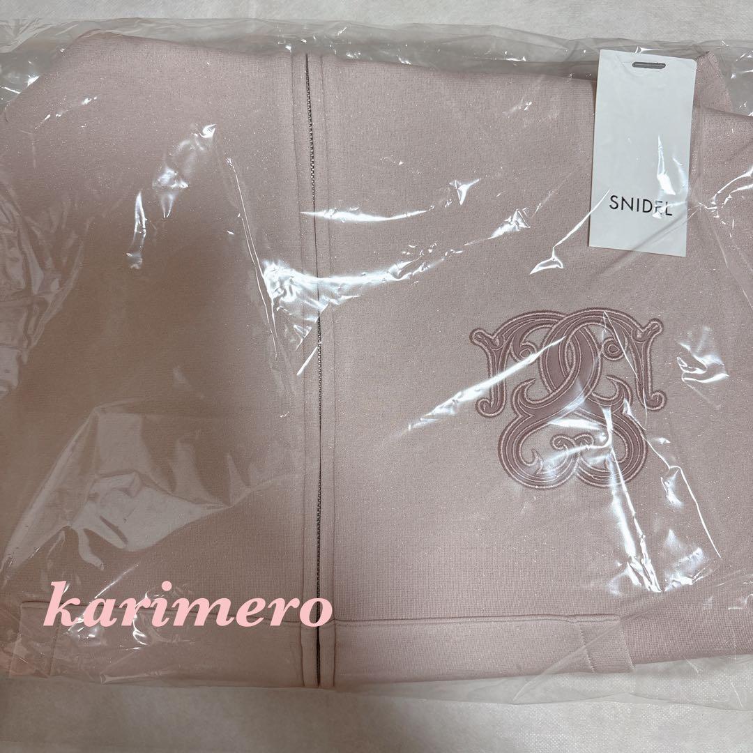 新作新品♥️ SNIDEL ボリュームパーカー 2025AW