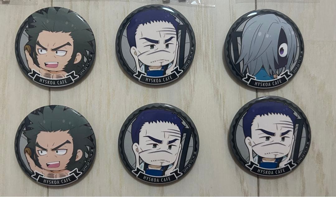 【23点】奇術師ヒソカのヒソカフェ 第2弾 特典&トレーディングアクスタ缶バッジ