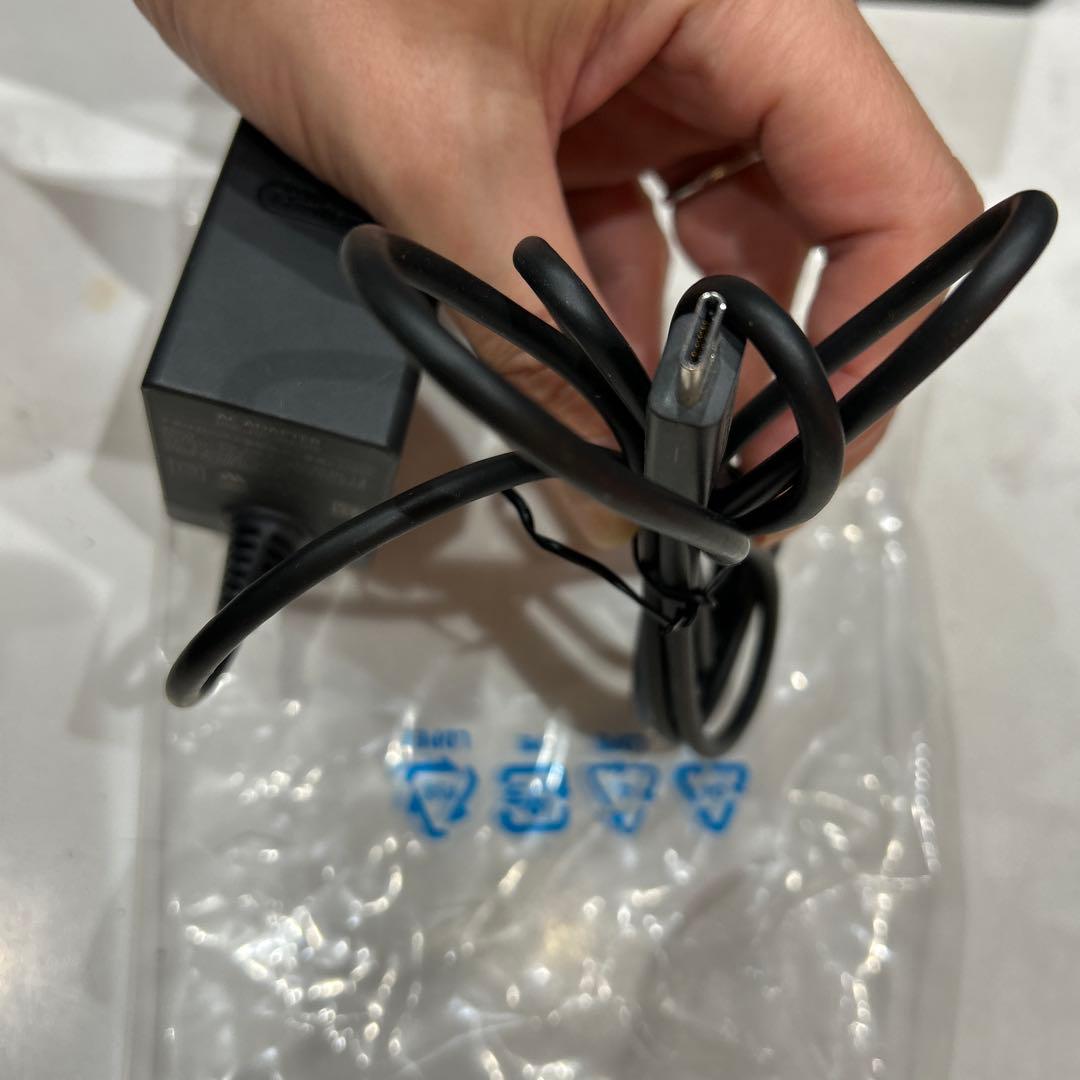 使えるけど電池消耗早い　スイッチ 本体　ジャンク出品