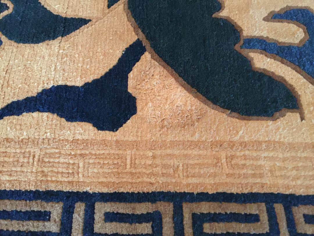 鍋島 段通 蟹牡丹 95cm × 191cm (京間の一畳分)